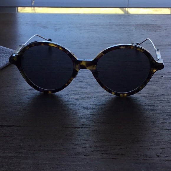 Christian Dior umbrage cat eye sunglasses tortoiseshell acetate - Picture 2 of 3